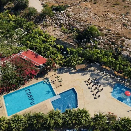 מלון Corfu