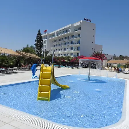 מלון Corfu איה נאפה