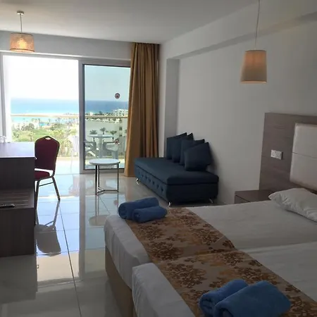 Corfu Hotel