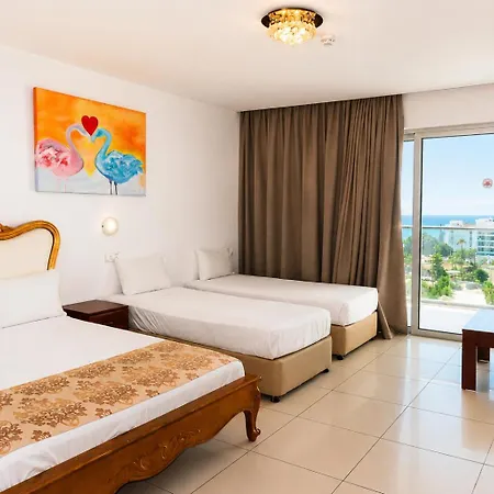 Hotel Corfu 4*