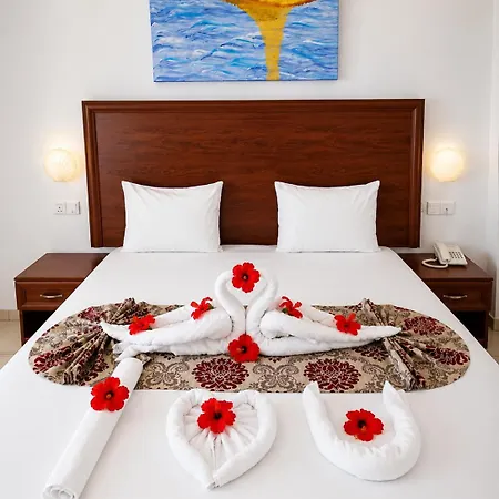 Corfu Otel 4*