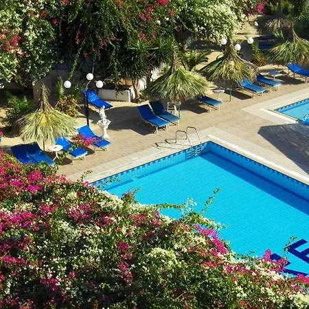 Corfu מלון איה נאפה