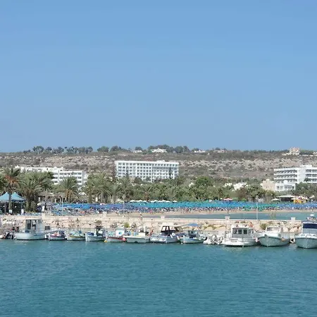 Corfu 4* איה נאפה